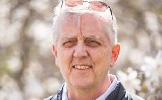 Dr. Christopher Ellis